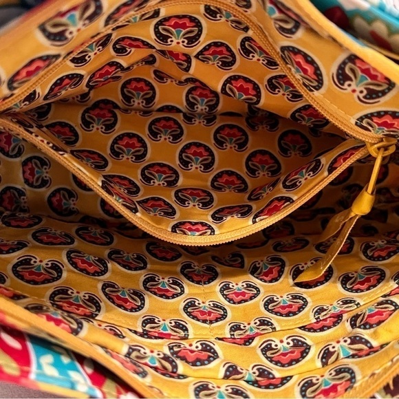 VERA BRADLEY Provincial Cassidy Shoulder Bag 1 Strap Zip Top Yellow East West - Picture 9 of 11